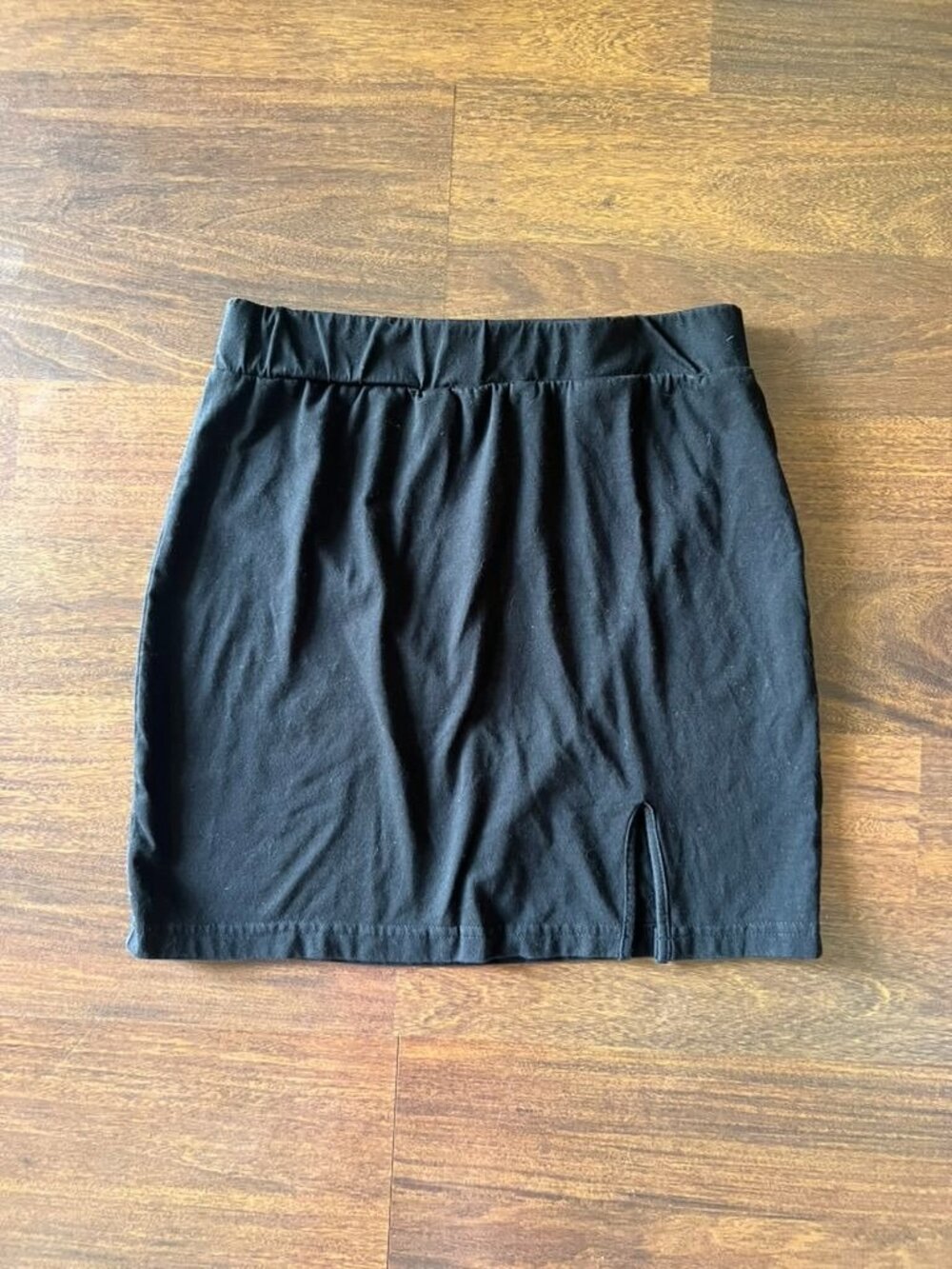 Shein Black Bodycon Mini Skirt Size Medium Elastic Waist Front Slit Stretchy
